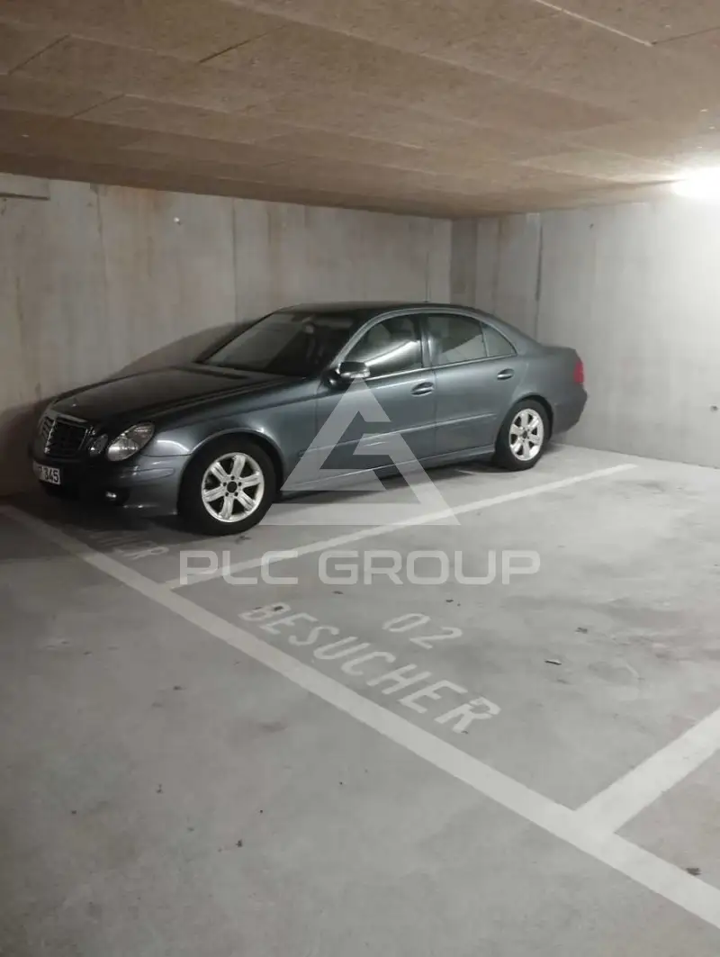 2007 Mercedes Benz E 200