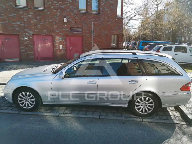 2007 Mercedes Benz E 200