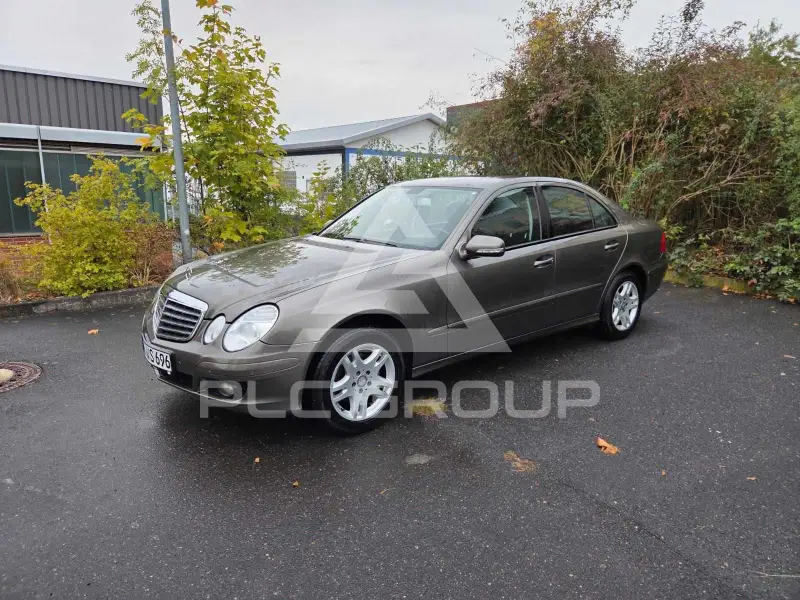 2007 Mercedes Benz E 200