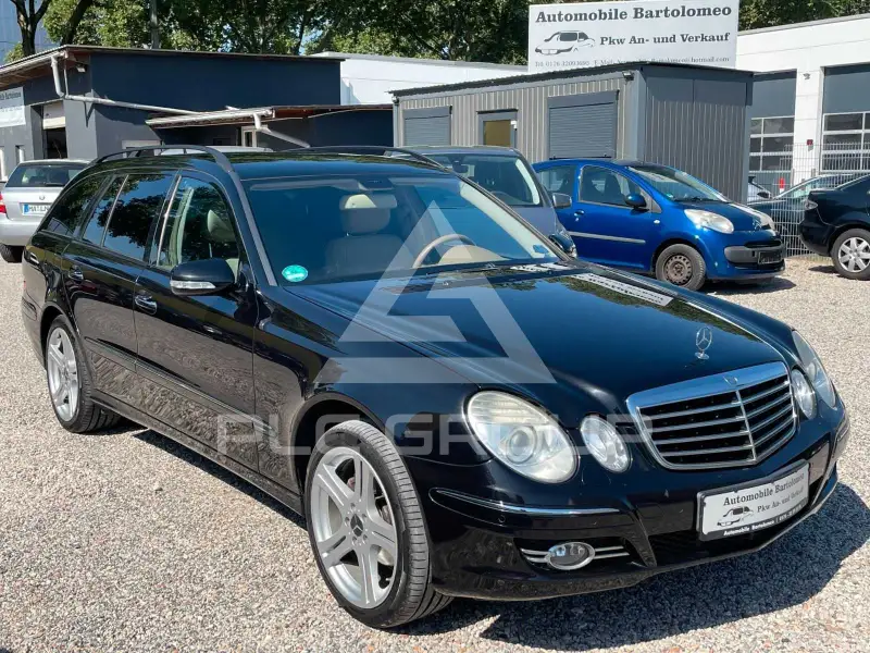 2007 Mercedes Benz E 200