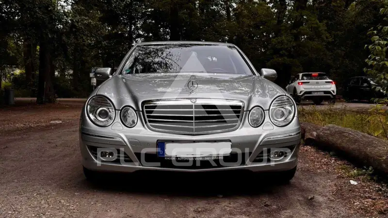 2007 Mercedes Benz E 200