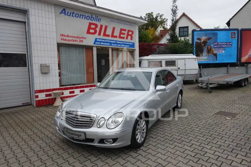 2007 Mercedes Benz E 200