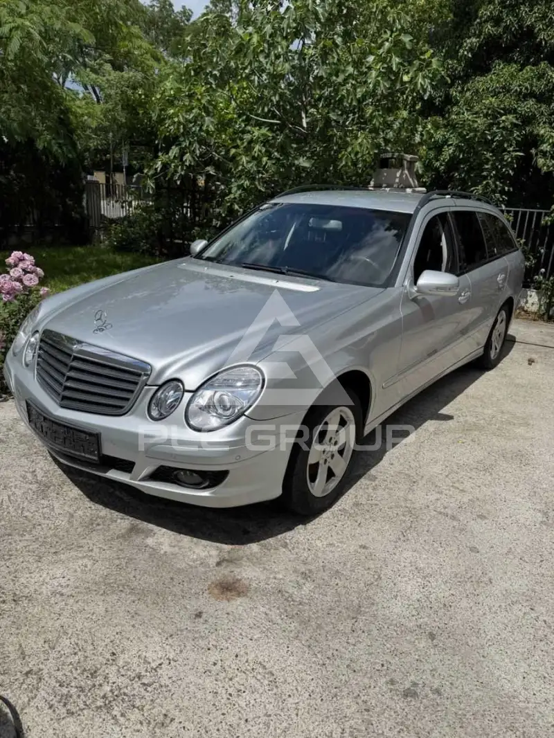 2007 Mercedes Benz E 220