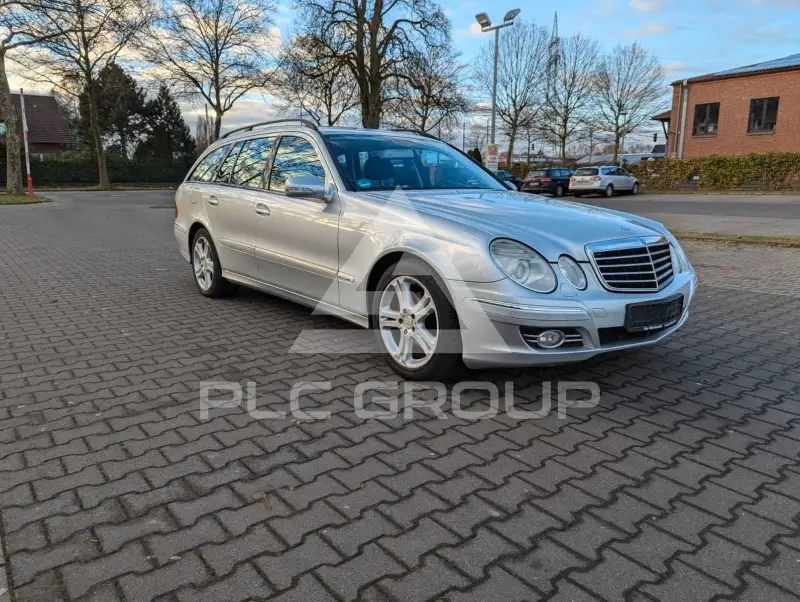 2007 Mercedes Benz E 220