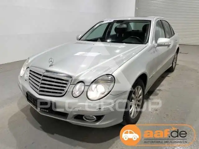 2007 Mercedes Benz E 220