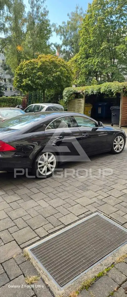 2007 Mercedes Benz CLS 320
