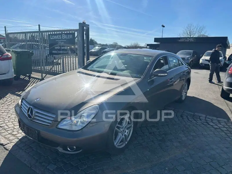2007 Mercedes Benz CLS 320