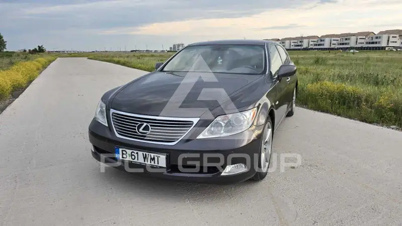 2007 Lexus LS460