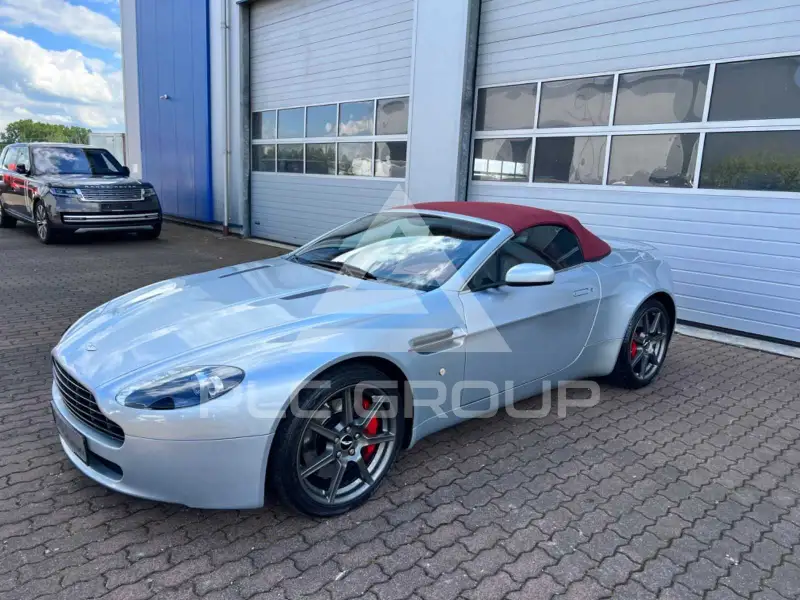 2007 Aston Martin V8
