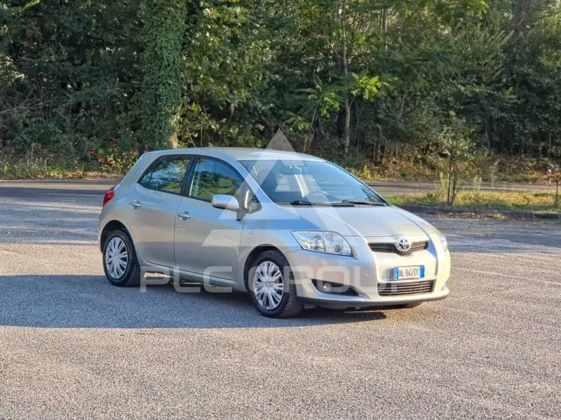 2007 Toyota AURIS