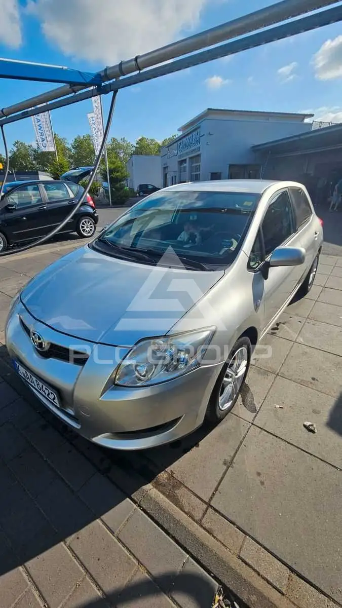 2007 Toyota AURIS