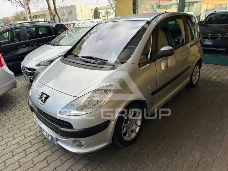 2007 Peugeot 1007