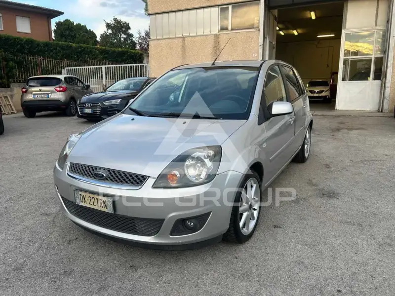 2007 Ford FIESTA