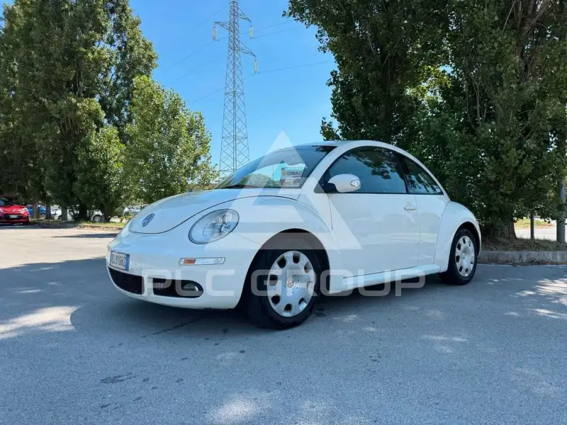 2007 Volkswagen BEETLE