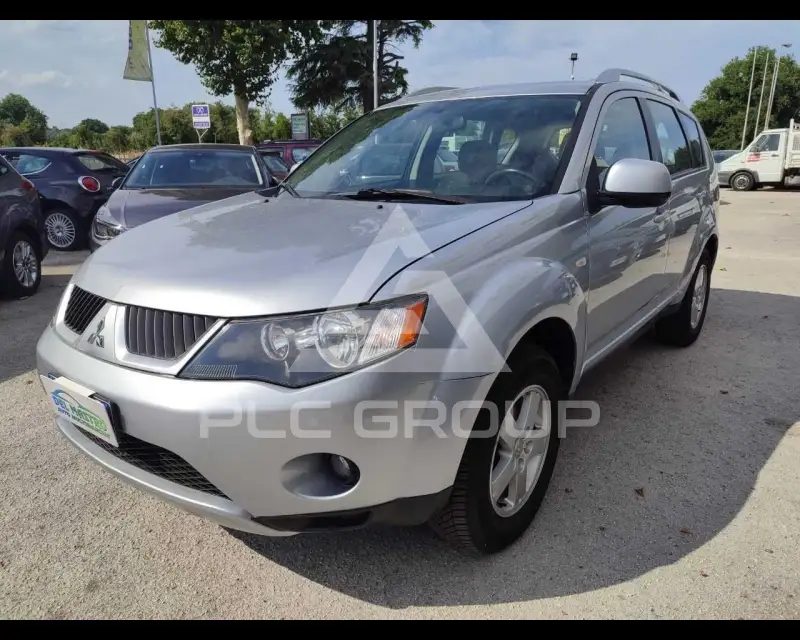 2008 Mitsubishi OUTLANDER