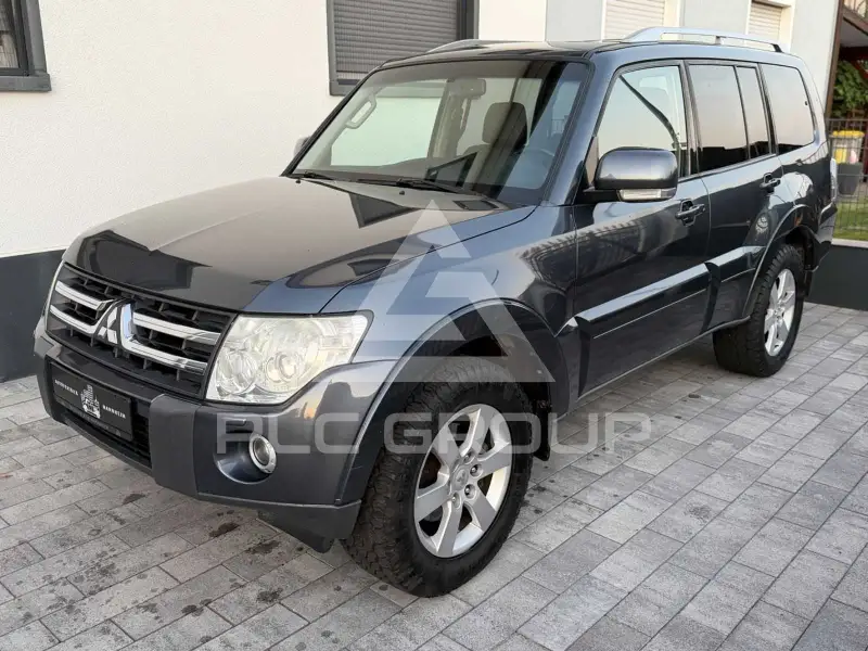 2008 Mitsubishi PAJARO
