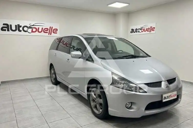 2008 Mitsubishi Grandis