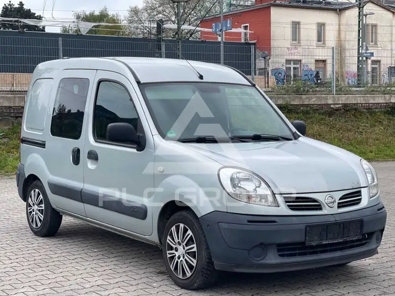 2008 Nissan Kubistar
