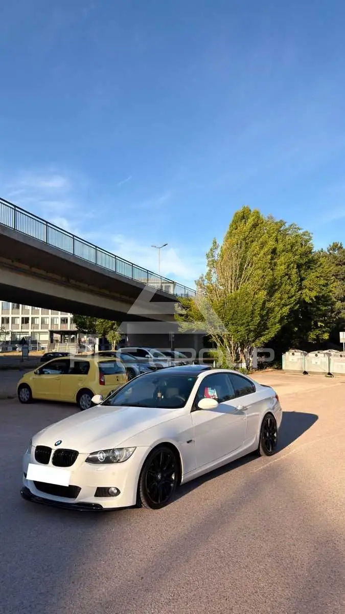 2008 BMW 325