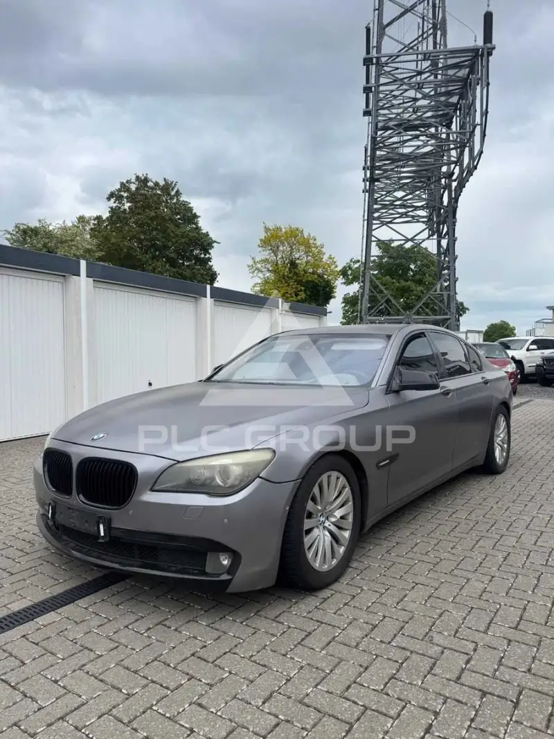 2008 BMW 750