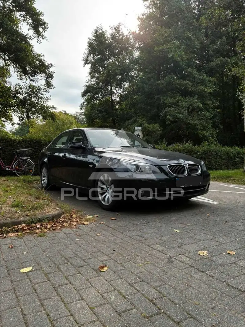 2008 BMW 523