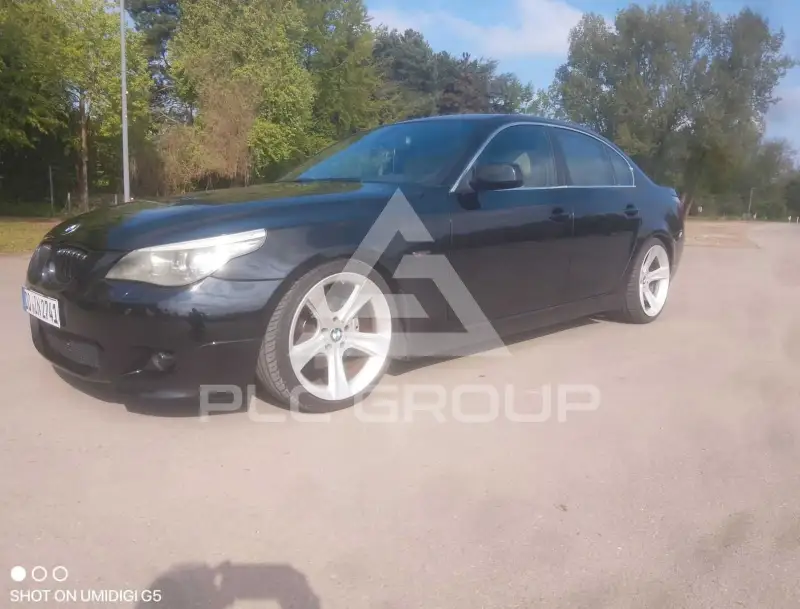 2008 BMW 523