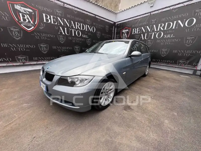 2008 BMW 320