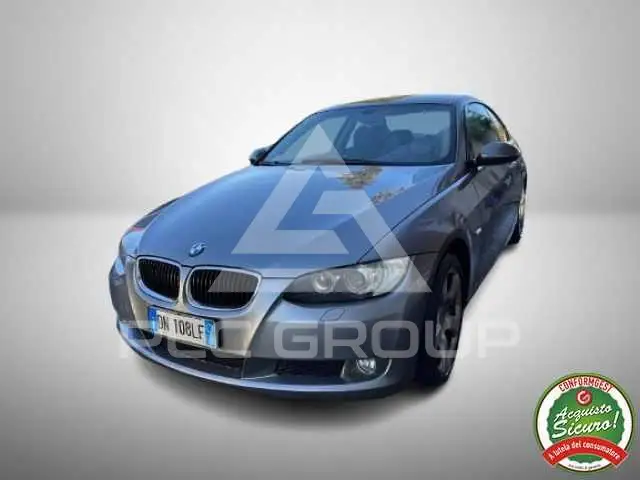 2008 BMW 320