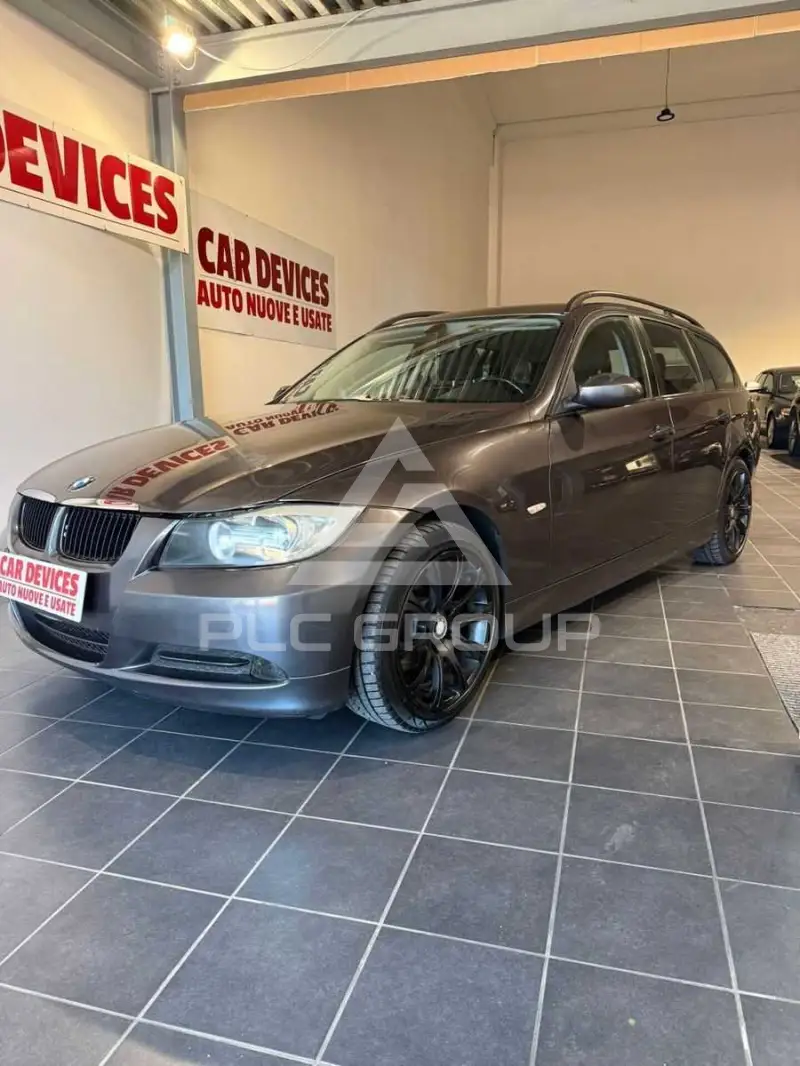 2008 BMW 320