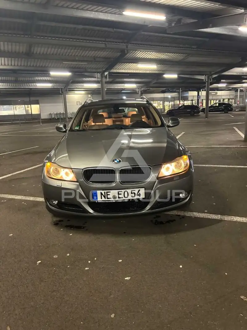 2008 BMW 320