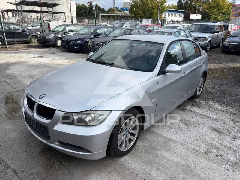 2008 BMW 320
