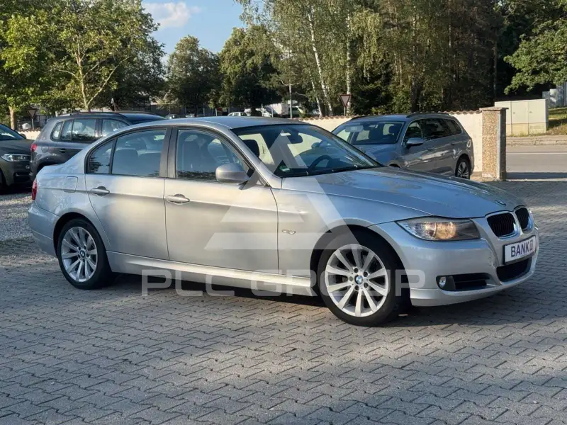 2008 BMW 320