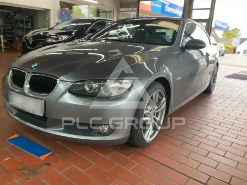 2008 BMW 320