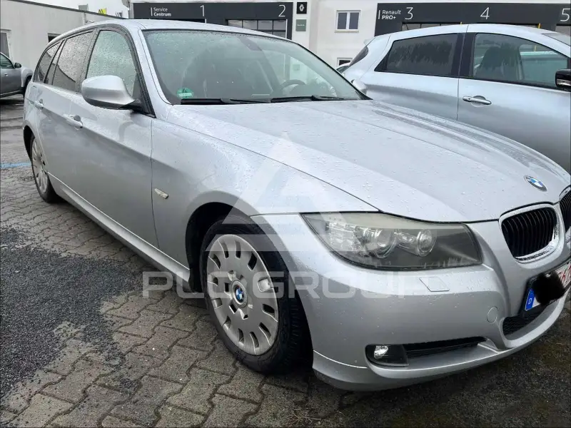 2008 BMW 320