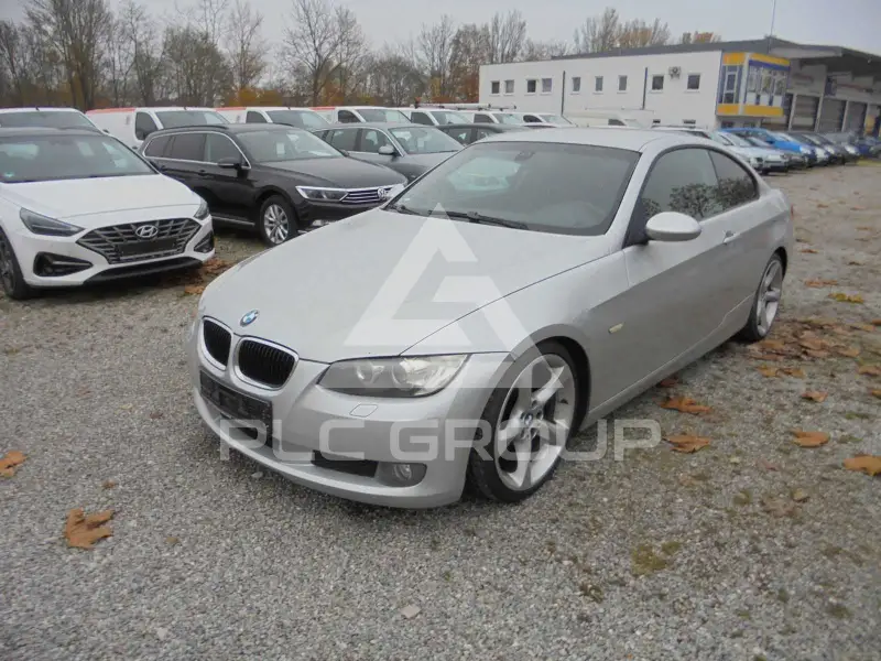 2008 BMW 320