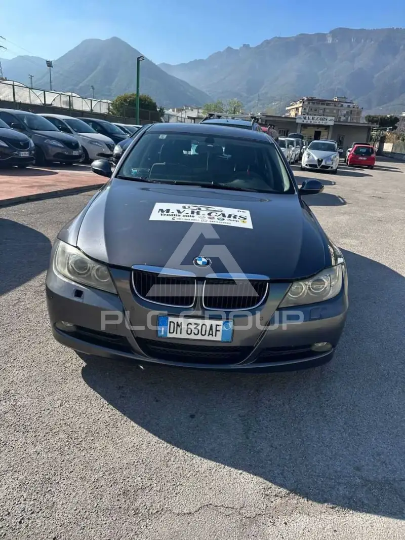 2008 BMW 320