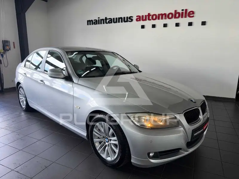 2008 BMW 320