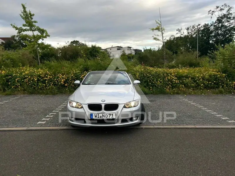 2008 BMW 320