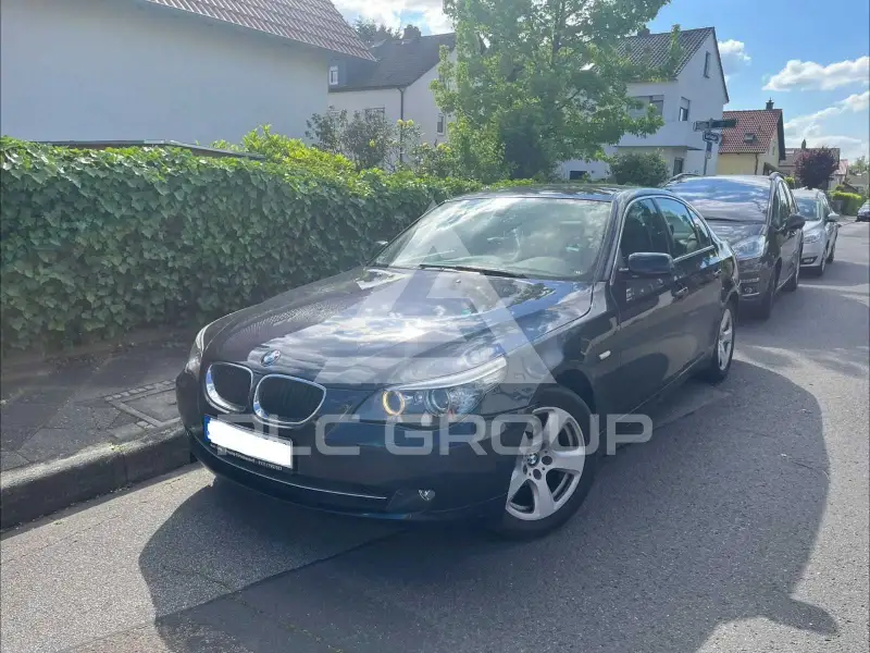2008 BMW 520