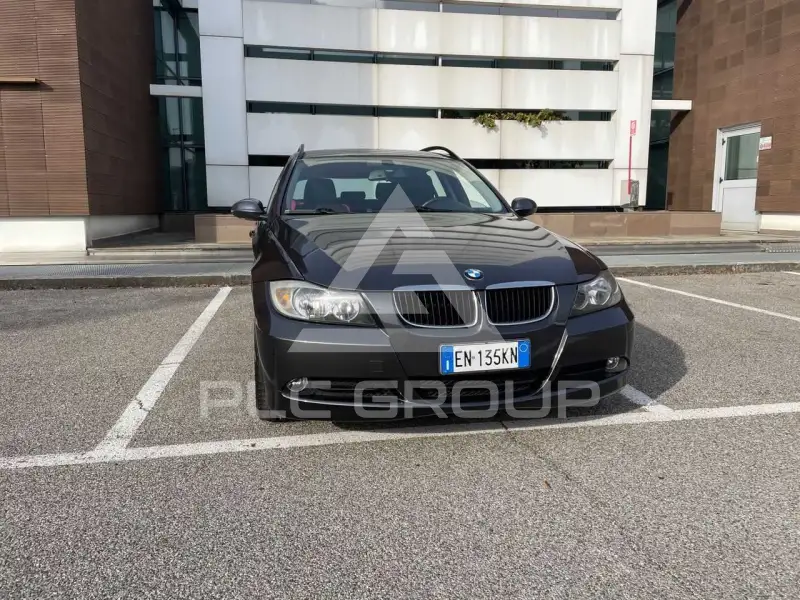 2008 BMW 318