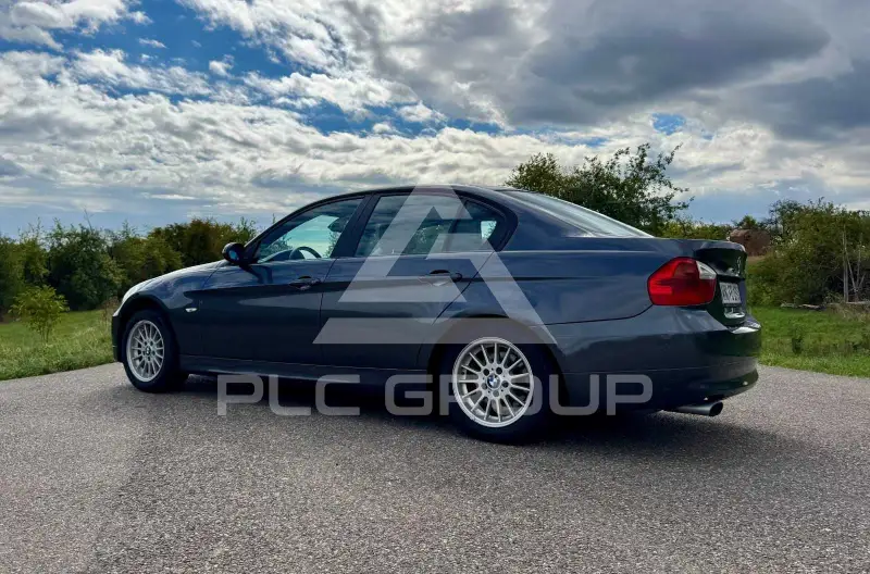2008 BMW 318