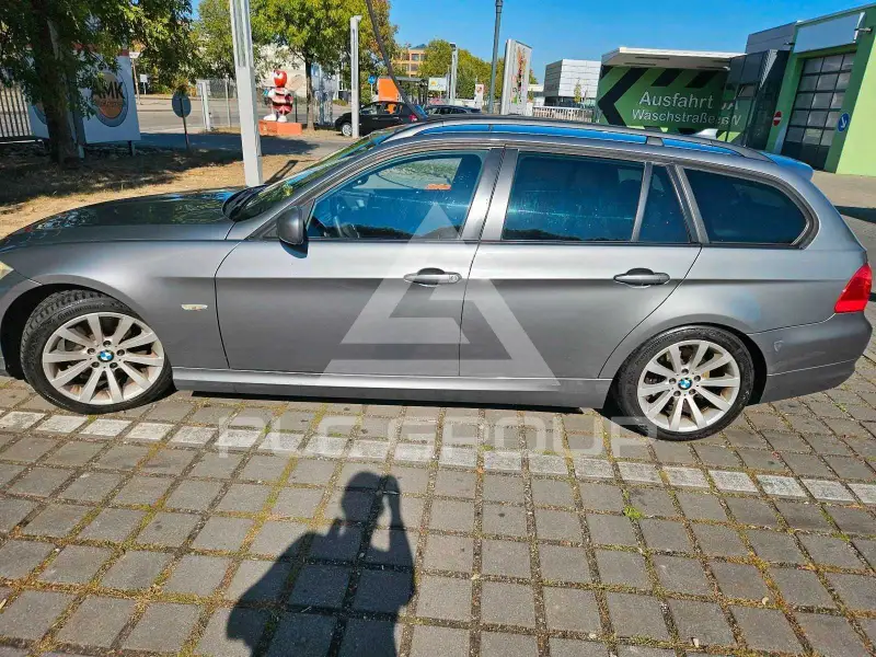 2008 BMW 318