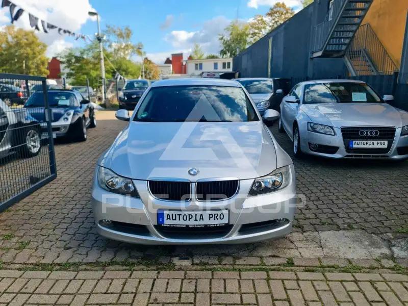 2008 BMW 318
