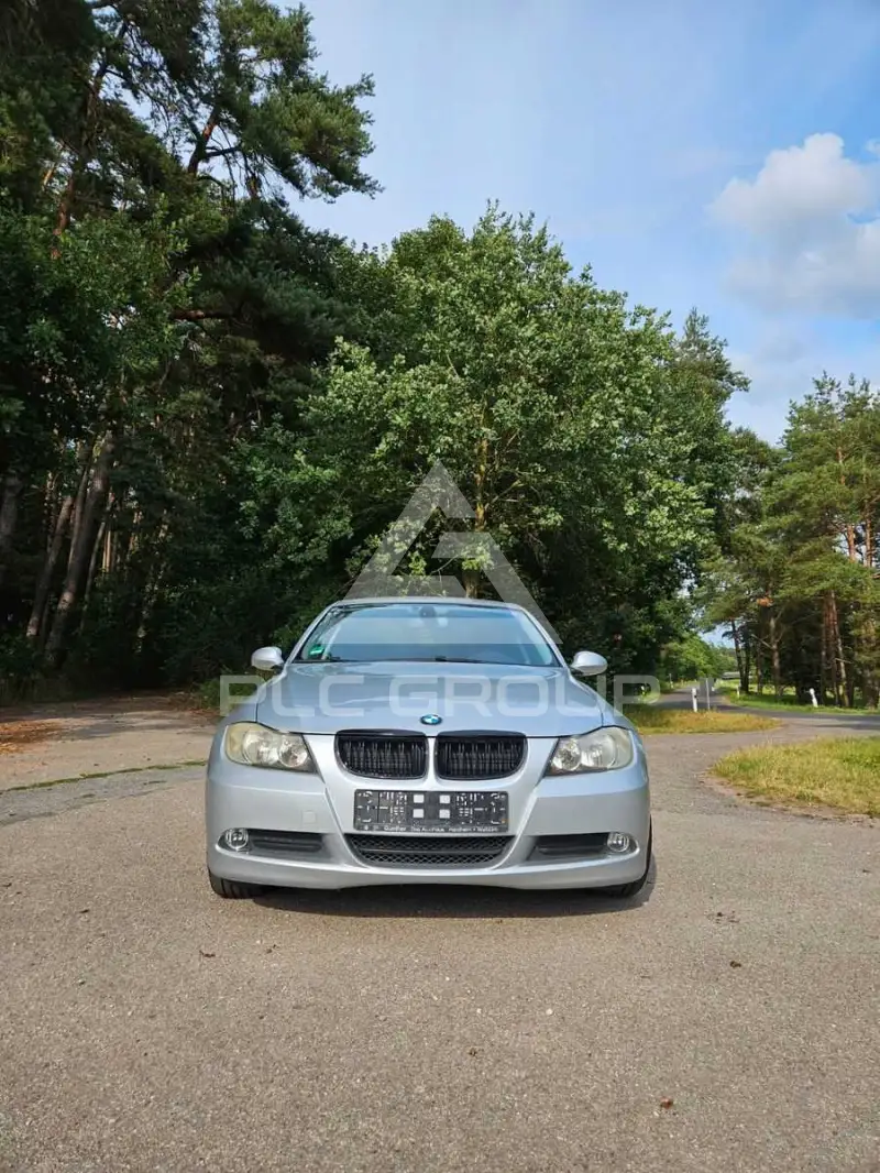 2008 BMW 318
