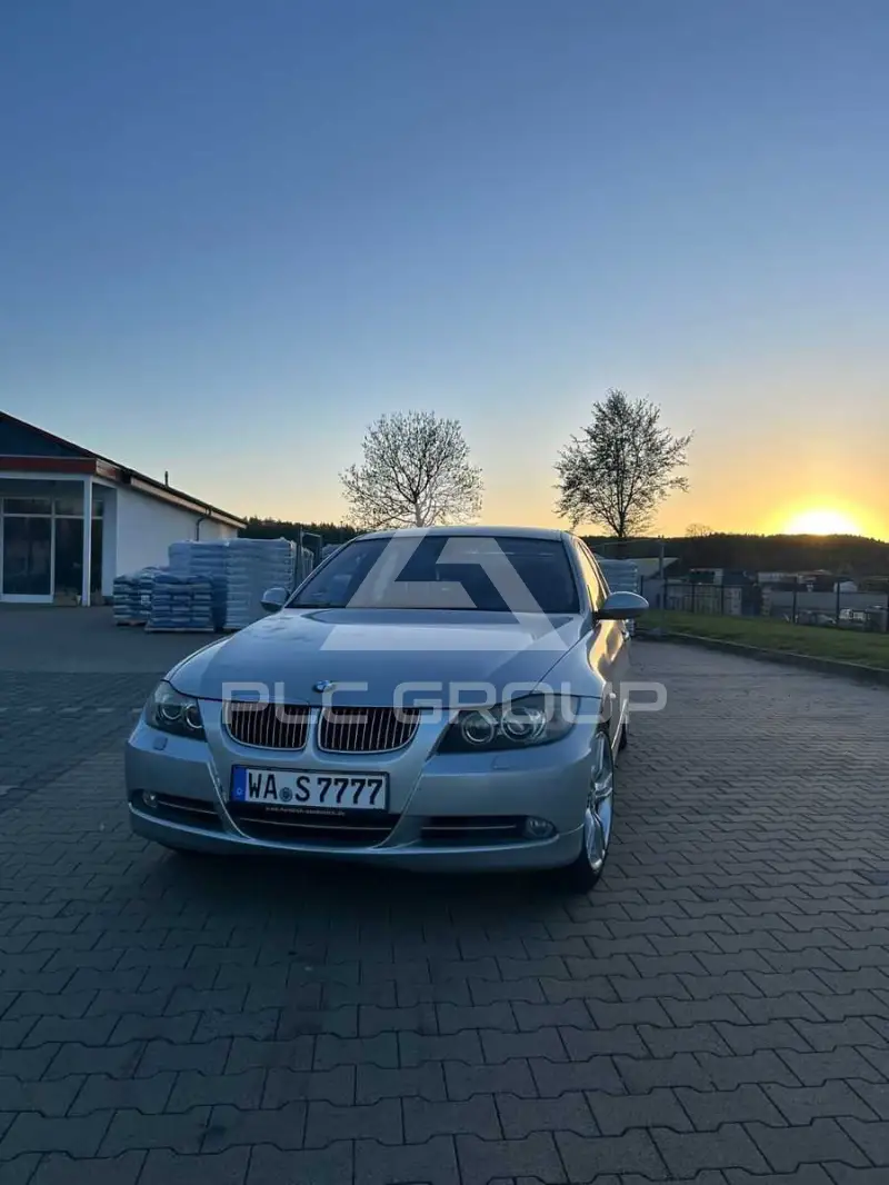 2008 BMW 318