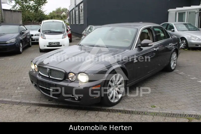 2008 Jaguar XJ