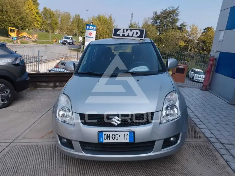 2008 Suzuki SWIFT