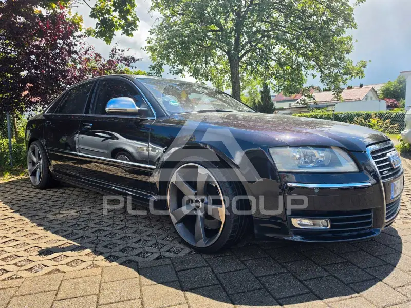 2008 Audi S8