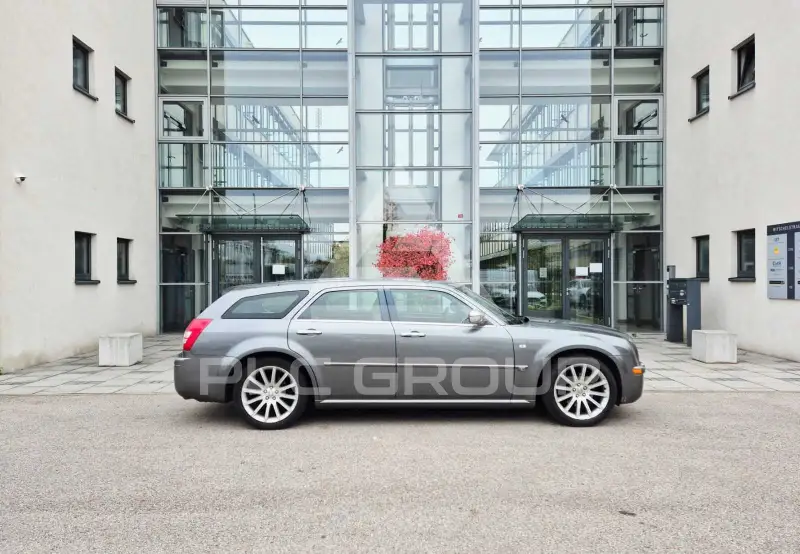 2008 Chrysler 300