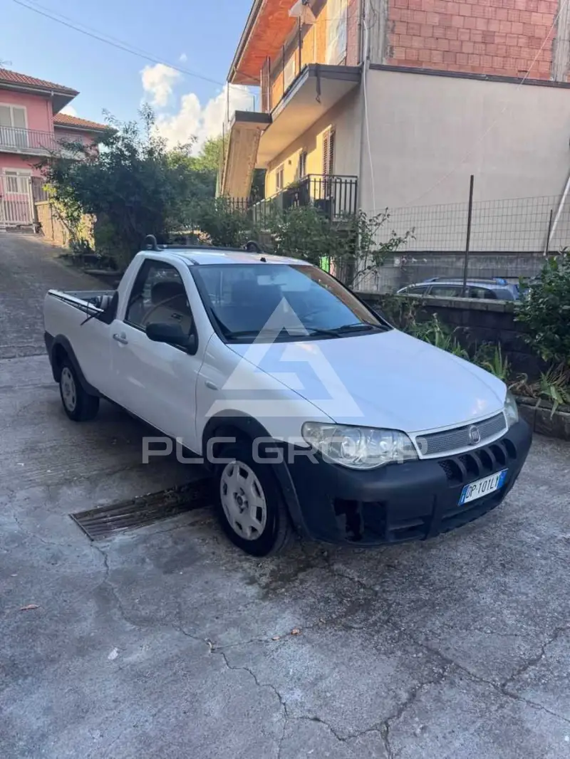 2008 Fiat Strada